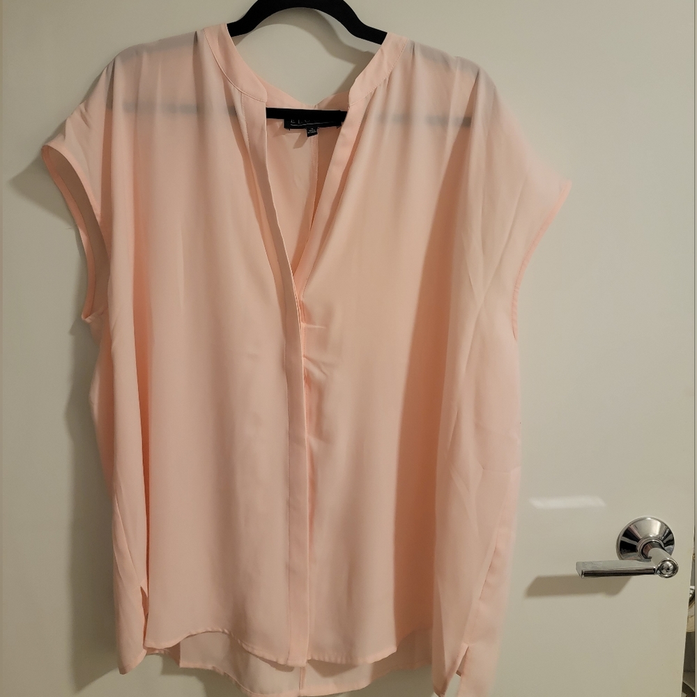 Eloquii Size 18 Peach Sheer Sleeveless Button Up Blouse